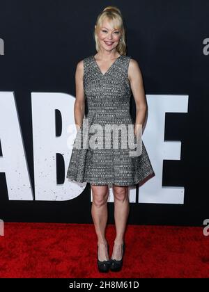 Los Angeles, États-Unis.30 novembre 2021.LOS ANGELES, CALIFORNIE, États-Unis - 30 NOVEMBRE : l'actrice Charlotte Ross arrive à la première à Los Angeles de Netflix 'The impardonnable' qui s'est tenue au Directors Guild of America Theatre le 30 novembre 2021 à Los Angeles, Californie, États-Unis.(Photo de Xavier Collin/image Press Agency) Credit: Image Press Agency/Alay Live News Banque D'Images