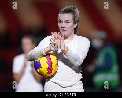 Photo du dossier datée du 30-11-2021 de Lauren Hemp, en Angleterre, qui a rendu hommage à Ellen White, une coéquipier « incroyable », après avoir vu son record de record de temps record de femmes d'Angleterre.Date de publication : le mercredi 1er décembre 2021. Banque D'Images