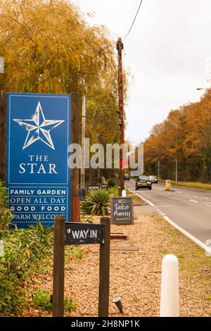 The Star public House, Barons Pub Company, Malden Rushett Kingston Road Leatherhead, automne novembre 2021 Banque D'Images