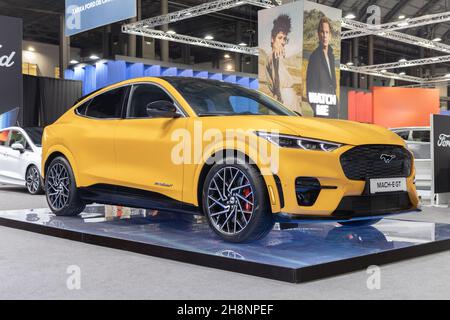 BARCELONE, ESPAGNE-4 OCTOBRE 2021 : Ford Mustang Mach-E GT 2021 (vus multisegment compact électrique à batterie) Banque D'Images