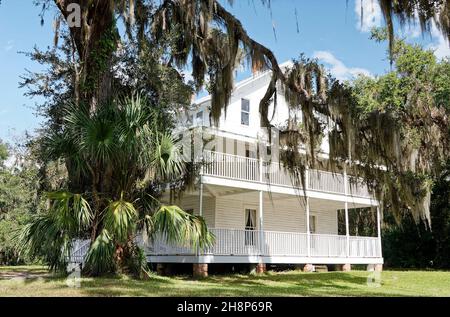 Maison Louis P. Thursby, 1872, 3 étages, monument aux jours de la frontière du centre de la Floride, blanc, grands porches, construit en pin, historique,REGI Banque D'Images