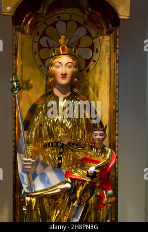 Bergen, Norvège - VERS septembre 2021 : la Madonna de Kyrkjebo à Sogn dans le Musée universitaire de Bergen Banque D'Images