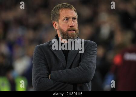 Londres, Royaume-Uni.1er décembre 2021.Graham Potter, entraîneur en chef de Brighton et Hove Albion, regarde.Match de la Premier League, West Ham Utd / Brighton & Hove Albion au stade de Londres, parc olympique Queen Elizabeth à Londres, le mercredi 1er décembre 2021. Cette image ne peut être utilisée qu'à des fins éditoriales.Utilisation éditoriale uniquement, licence requise pour une utilisation commerciale.Aucune utilisation dans les Paris, les jeux ou les publications d'un seul club/ligue/joueur. photo par Steffan Bowen/Andrew Orchard sports photographie/Alay Live news crédit: Andrew Orchard sports photographie/Alay Live News Banque D'Images