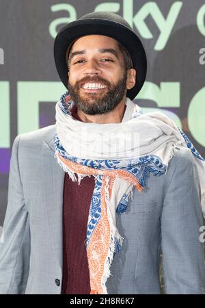 LONDRES, ANGLETERRE - NOVEMBRE 30: Samuel Anderson participe à la première britannique du film original de Sky 'Landscapers' au Queen Elizabeth Hall le 30 novembre 2021 Banque D'Images