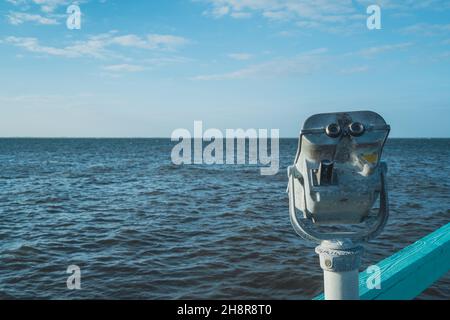 Machine d'observation sur la jetée Pine Island, Floride Banque D'Images