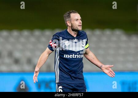 Leigh Broxham, milieu de la victoire de Melbourne (6) interroge l'arbitre Credit: Damian Briggs/Speed Media/Alay Live News Banque D'Images