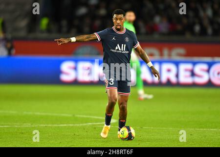 Paris, France.1er décembre 2021.Presnel Kimpembe sur le terrain au PSG vs OGC Nice à Princes Park à Paris, France, le 1er décembre 2021.(Photo de Lionel Urman/Sipa USA) crédit: SIPA USA/Alay Live News Banque D'Images