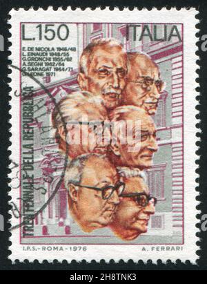 ITALIE - VERS 1976: Timbre imprimé par l'Italie, montre les présidents italiens, vers 1976 Banque D'Images