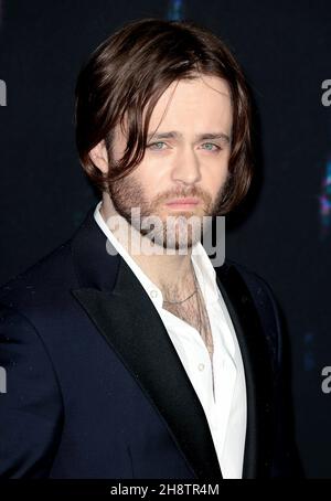 01 décembre 2021 - Londres, Angleterre, Royaume-Uni - Joey Batey participe à The Witcher: Saison 2 - première TV, Odeon Luxe, Leicester Square Banque D'Images