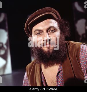 Der Große Preis, Quizshow, Deutschland 1974 - 1992, Sendung von 1972, im Showteil: Ivan Rebroff als Milchmann Tewje aus dem musical 'Anatevka' Banque D'Images