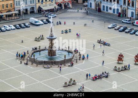 CESKE BUDEJOVICE, RÉPUBLIQUE TCHÈQUE - 14 JUIN 2016 : vue aérienne de la place Premysl Otakar II à Ceske Budejovice. Banque D'Images