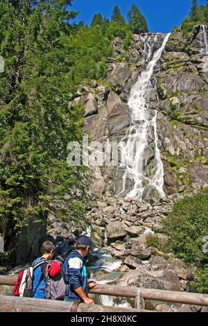 Val di Genova.Nardis Waterfalls. Banque D'Images