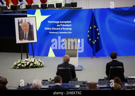 Lors d'une cérémonie en hommage à l'ancien Président Valéry Giscard d'Estaing, à l'occasion du premier anniversaire de son décès, au Parlement européen à Strasbourg, France, le 2 décembre 2021.Photo par Pool/ABACAPRESS.COM Banque D'Images