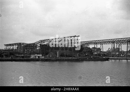 Szczecin, 1946-01-01.Port Szczeciñski. ms PAPSzczecin, 1er janvier 1946.Le port de mer. ms PAP Banque D'Images