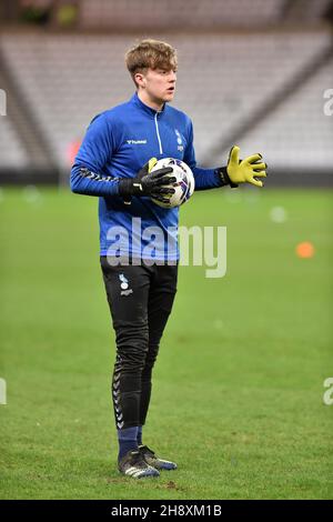 SUNDERLAND, GBR.1ER DÉCEMBRE Luke Southerington (gardien de but) d'Oldham Athletic lors du match de Trophée EFL entre Sunderland et Oldham Athletic au Stade de Light, Sunderland, le mercredi 1er décembre 2021.(Crédit : Eddie Garvey | MI News) Banque D'Images