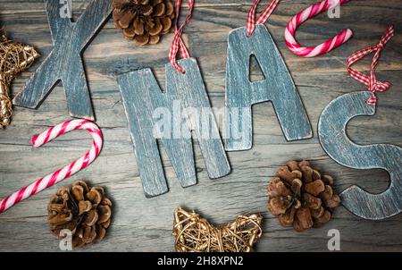 Lettres de décoration en bois pour Noël. Banque D'Images