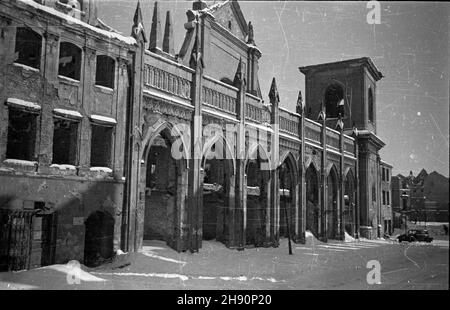 Varsovie, 1947-02-26.Ruiny koœcio³a oo.Dominikanów pw.œw.Jacka. Ad PAP Varsovie, 26 février 1947.Ruines de l'église Saint-Jack des Pères dominicains. Ad PAP Banque D'Images