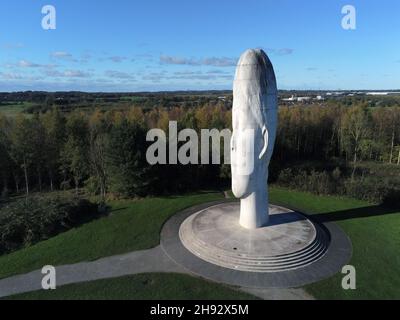 ST HELENS, ROYAUME-UNI - 04 novembre 2021 : une belle photo de la sculpture de rêve à St Helens au Royaume-Uni Banque D'Images