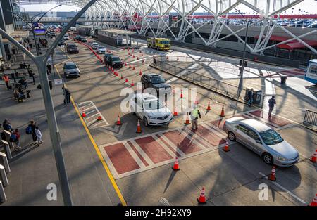 Trafic matinal à l'aéroport international Hartsfield-Jackson d'Atlanta, l'aéroport le plus achalandé du monde, à Atlanta, en Géorgie.(ÉTATS-UNIS) Banque D'Images