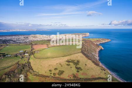 Terres agricoles au-dessus de Man Sands, Brixham, Kingswear, Devon, Angleterre Banque D'Images