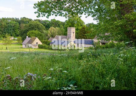 Le village Cotswold de Coln Rogers, Gloucestershire, Royaume-Uni Banque D'Images