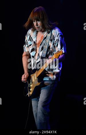 Fort Lauderdale, Floride, États-Unis.03ème décembre 2021.Pat travers se produit au Parker le 3 décembre 2021 à fort Lauderdale en Floride.Crédit : Mpi04/Media Punch/Alamy Live News Banque D'Images