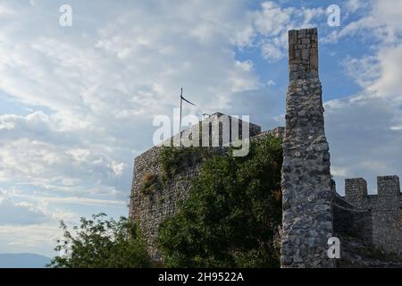 Ancienne forteresse de Blagaj (Stjepan-grad, ou Stipan-grad), partie du site historique de Blagaj près de Mostar, Bosnie-Herzégovine Banque D'Images