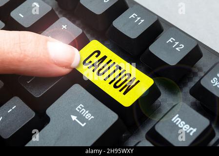 Texte indiquant l'inspiration mise en garde.Concept signification attention prise pour éviter le danger ou les erreurs signe d'avertissement prévention Résumé création en ligne Banque D'Images