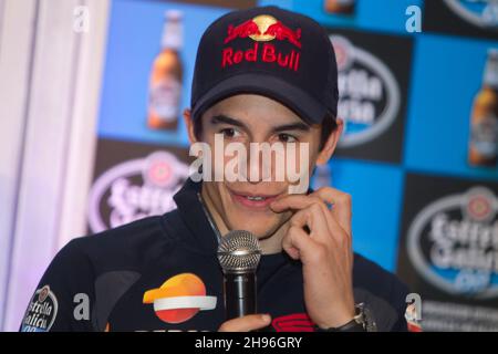 A Corogne-Espagne.Événement promotionnel pour Marc Márquez, champion du monde du motocyclisme au siège de l'usine de bière Estrella Galicia le 30 avril, Banque D'Images