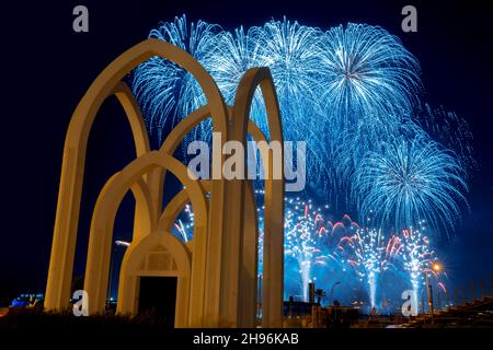 Feux d'artifice à Doha corniche / QATAR Banque D'Images