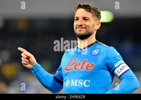 Naples, Italie.04e décembre 2021.Dries Mertens joueur de Napoli, pendant le match de la ligue italienne de football serieA entre Napoli vs Atalanta, résultat final Napoli 2, Atalanta 3, match joué au stade diego armando maradona.Naples, Italie, 05 décembre 2021.(Photo par Vincenzo Izzo/Sipa USA) crédit: SIPA USA/Alay Live News Banque D'Images