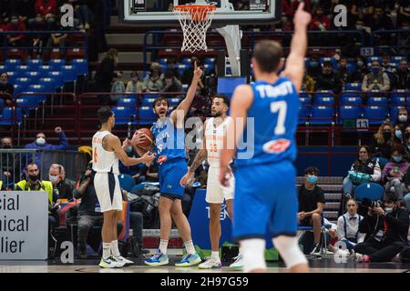 29 novembre 2021, Assago (Milan, Milan, Italie: Amedeo Tessitori (Italie) exults à la qualification pour la coupe du monde de basket-ball FIBA 2023.l'Italie remporte contre les pays-Bas avec un score de 75 à 73.(Credit image: © Elena Vizzoca/Pacific Press via ZUMA Press Wire) Banque D'Images