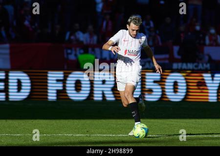 Munir El Haddadi de Séville pendant le championnat d'Espagne la Liga football match entre Sevilla FC et Villarreal CF le 4 décembre 2021 au stade Ramon Sanchez-Pizjuan à Séville, Espagne - photo: Joaquin Corchero/DPPI/LiveMedia Banque D'Images