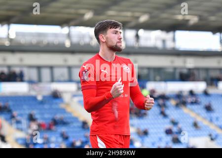 COLCHESTER, GBR.LE 5 DÉCEMBRE, Callum Lang de Wigan célèbre après avoir marquant le premier but de son équipe lors du match de la coupe FA entre Colchester United et Wigan Athletic au stade communautaire JobServe, à Colchester, le dimanche 5 décembre 2021.(Credit: Ivan Yordanov | MI News) Credit: MI News & Sport /Alay Live News Banque D'Images