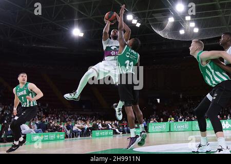 Séville, Séville, Espagne.5 décembre 2021.Lors du match de la Ligue Endesa entre Coosur Real Betis et CB Unicaja de m'laga au stade San Pablo de Séville, Espagne, le 05 décembre 2021.(Credit image: © Jose Luis Contreras/DAX via ZUMA Press Wire) Banque D'Images