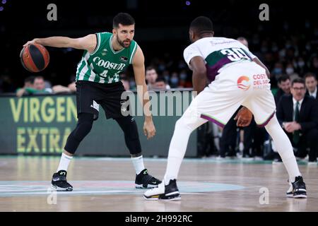 Séville, Séville, Espagne.5 décembre 2021.Lors du match de la Ligue Endesa entre Coosur Real Betis et CB Unicaja de m'laga au stade San Pablo de Séville, Espagne, le 05 décembre 2021.(Credit image: © Jose Luis Contreras/DAX via ZUMA Press Wire) Banque D'Images