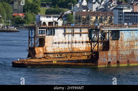 Quai flottant ou submersible à Bergen en Norvège Banque D'Images