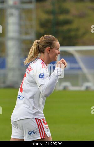 Amandine Henry (6 Lyon) célèbre après avoir marquant son quatrième but lors du match des femmes françaises D1 Arkema entre l'Olympique Lyonnais et le FC Fleury 91 au Centre de formation Groupama OL de Lyon, France.Lyubomir Domozetski/SPP Banque D'Images