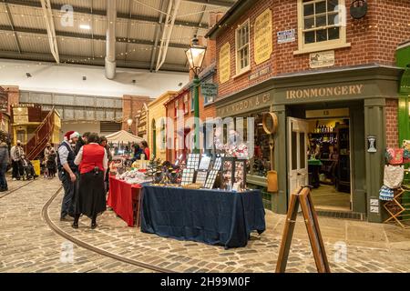 Milestones Living History Museum marché de Noël à Basingstoke, Hampshire, Angleterre, Royaume-Uni, en décembre 2021 Banque D'Images