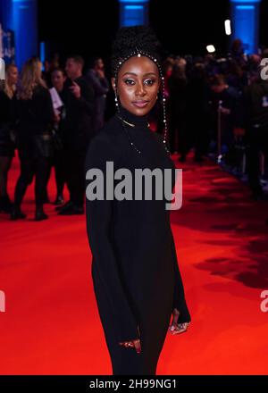 Simone Brown arrive à la 24e cérémonie des British Independent film Awards à Old Billingsgate, Londres.Date de la photo: Dimanche 5 décembre 2021. Banque D'Images