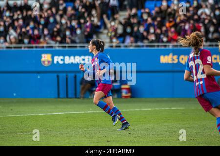 Barcelone, Espagne.04e décembre 2021.Aitana Bonamati du FC Barcelona célèbre un but lors du match Primera Iberdrola entre le FC Barcelona Femeni et le Athletic Club Femenino au stade Johan Cruyff. Score final ; FC Barcelona Femeni 4:0 Athletic Club Femenino.(Photo de Thiago Prudencio/SOPA Images/Sipa USA) crédit: SIPA USA/Alay Live News Banque D'Images