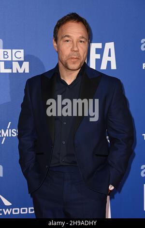 Londres, Royaume-Uni.5 décembre 2021.Stephen Graham arrive à la 24e cérémonie des British Independent film Awards à Old Billingsgate, Londres.Date de la photo: Dimanche 5 décembre 2021.Le crédit photo devrait se lire: Matt Crossick/Empics/Alamy Live News Banque D'Images