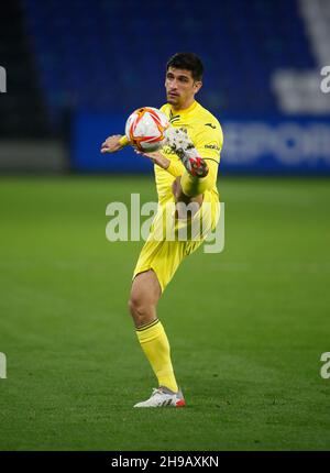 A Coruna-Spain.Gerard Moreno(en avant) en action pendant le match de football de la coupe du roi d'Espagne entre Victoria CF et Villarreal dans le stade Riazor Banque D'Images