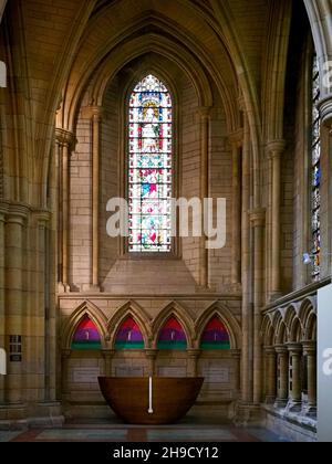 Intérieur de la cathédrale de Truro en Cornouailles Angleterre Banque D'Images