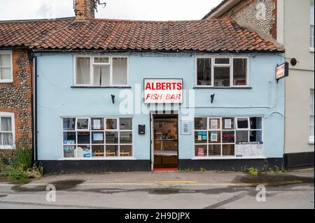 Alberts Fish bar, un magasin de poisson et de copeaux à Holt Norfolk, Royaume-Uni Banque D'Images