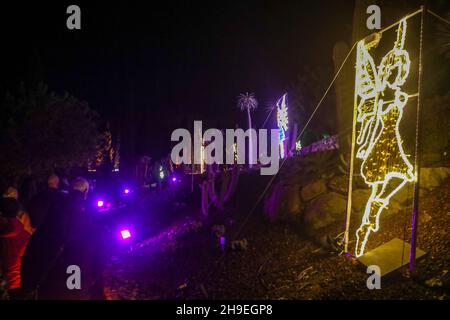 Malaga, Espagne.Décembre 6, 2021: Décembre 6, 2021 (Malaga le jardin botanique de Malaga est transformé en une histoire de Noël, une oasis de style paysage anglais avec plus de 150 ans d'histoire.Crédit : ZUMA Press, Inc./Alay Live News Banque D'Images