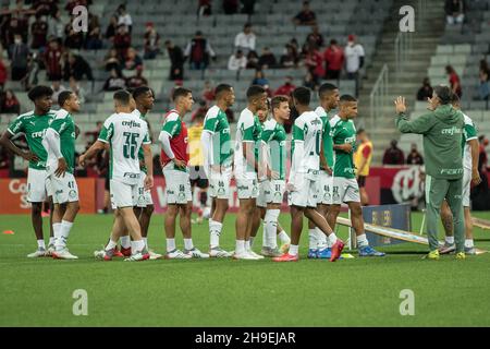 Curitiba, Brésil.06e décembre 2021.PR - Curitiba - 12/06/2021 - BRÉSILIEN A 2021, ATHLETICO-PR X PALMEIRAS - Palmeiras joueurs pendant l'échauffement avant le match contre Athletico-PR à l'Arena da Baixada stade pour le brésilien A 2021 championnat.Photo: Robson Mafra/AGIF/Sipa USA crédit: SIPA USA/Alay Live News Banque D'Images