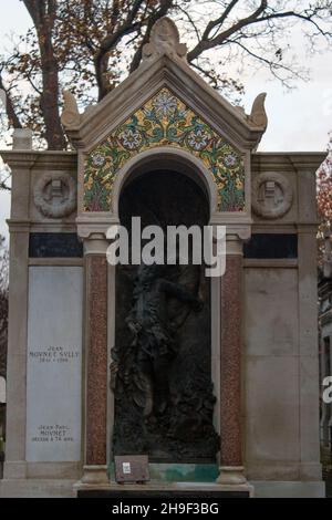 La tombe de l'acteur français Jean Mounet-Sully, au cimetière Montparnasse Paris France Banque D'Images