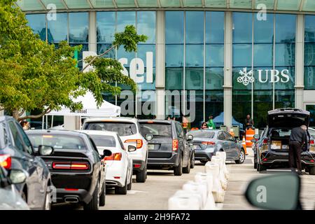 Miami Beach, Floride, États-Unis - 4 décembre 2021 : scène au Miami Beach Art Basel Banque D'Images