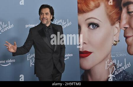 Los Angeles, États-Unis.07ème décembre 2021.Javier Bardem, membre du casting, assiste à la première du film biographique drame 'être les Ricardos' au Academy Museum de Los Angeles le lundi 6 décembre 2021.Scénario : suit Lucy et Desi lorsqu'ils sont confrontés à une crise qui pourrait mettre fin à leur carrière et à une autre qui pourrait mettre fin à leur mariage.Photo de Jim Ruymen/UPI crédit: UPI/Alay Live News Banque D'Images